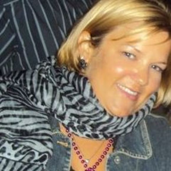 Meet your Posher, Danielle - Picture 1 of 1